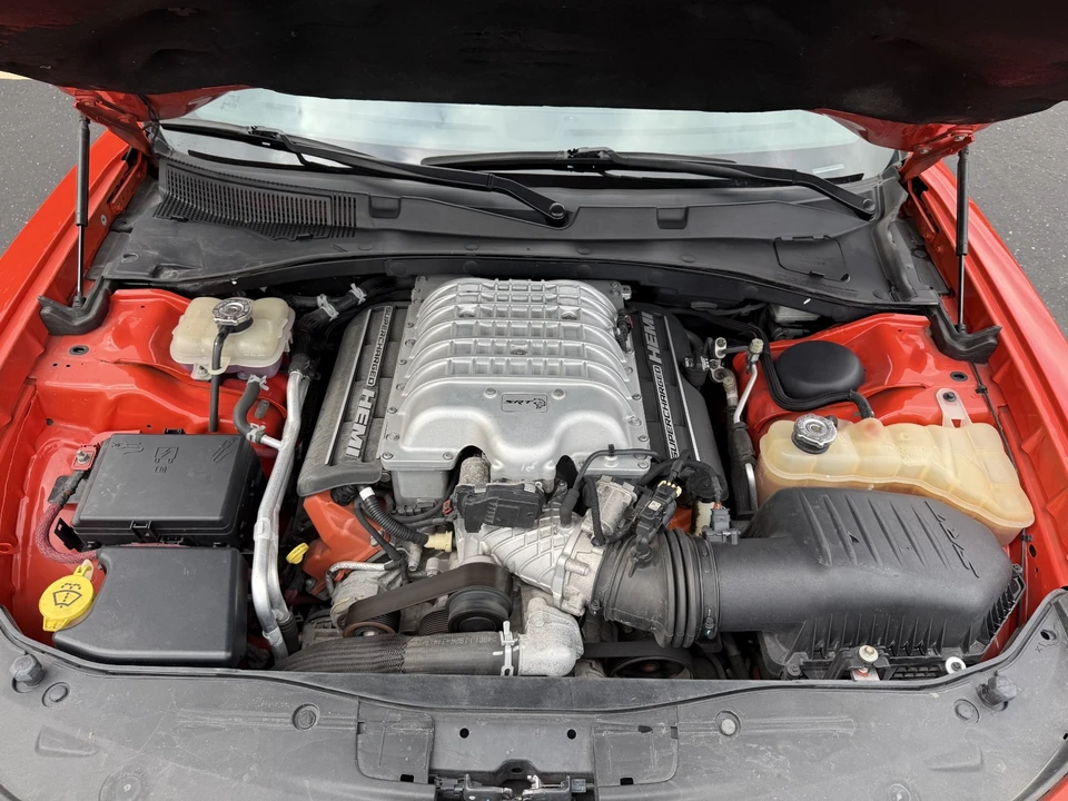 2016 Dodge Charger SRT Hellcat 7th Gen - Image 23 of 24