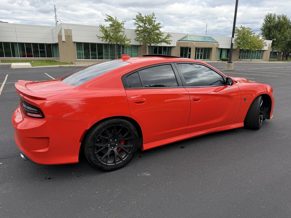2016 Dodge Charger SRT Hellcat 7th Gen - Image 10 of 24