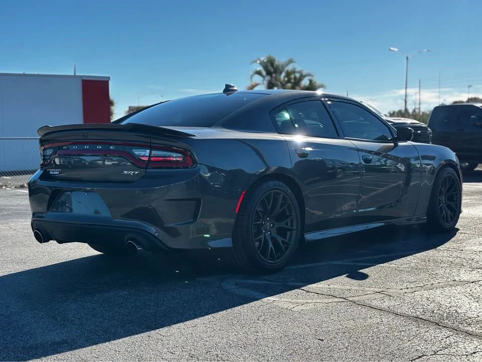2016 Dodge Charger SRT Hellcat 7th Gen - Image 4 of 19