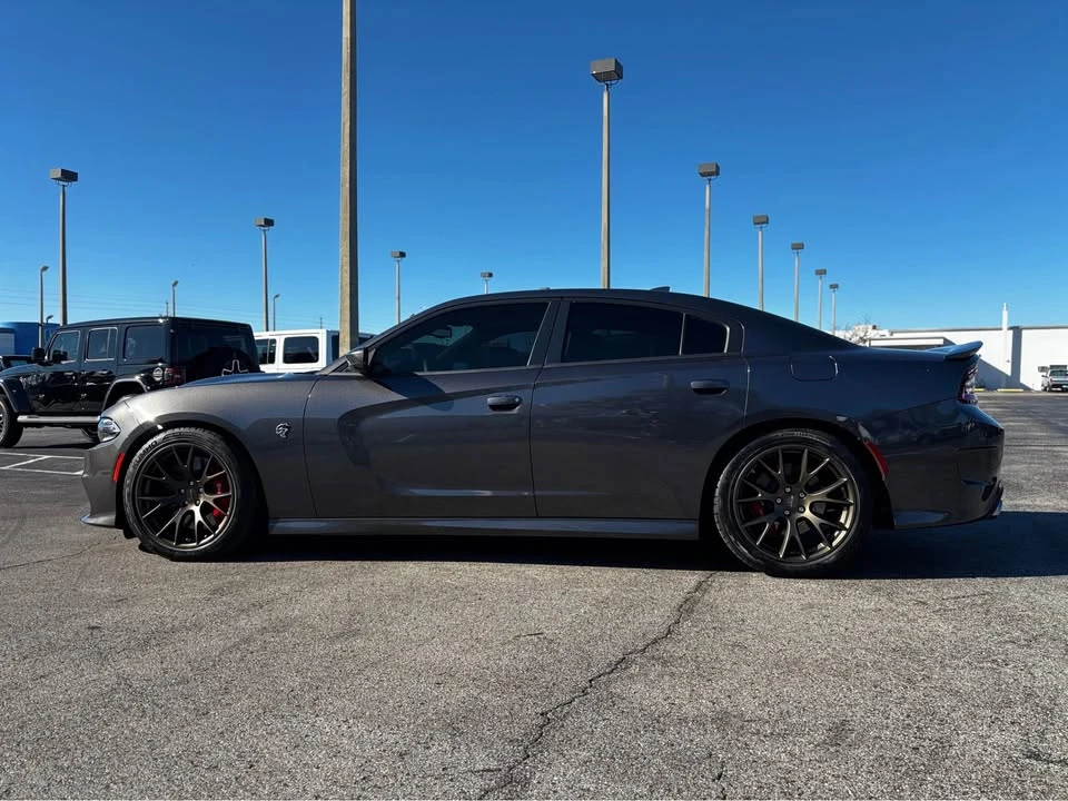 2016 Dodge Charger SRT Hellcat 7th Gen - Image 7 of 19