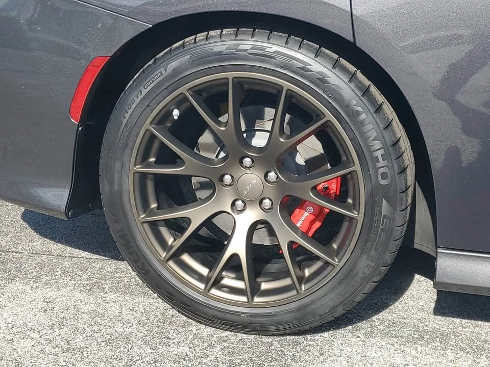2016 Dodge Charger SRT Hellcat 7th Gen - Image 9 of 15