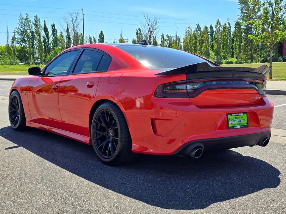 2016 Dodge Charger SRT Hellcat 7th Gen - Image 3 of 20