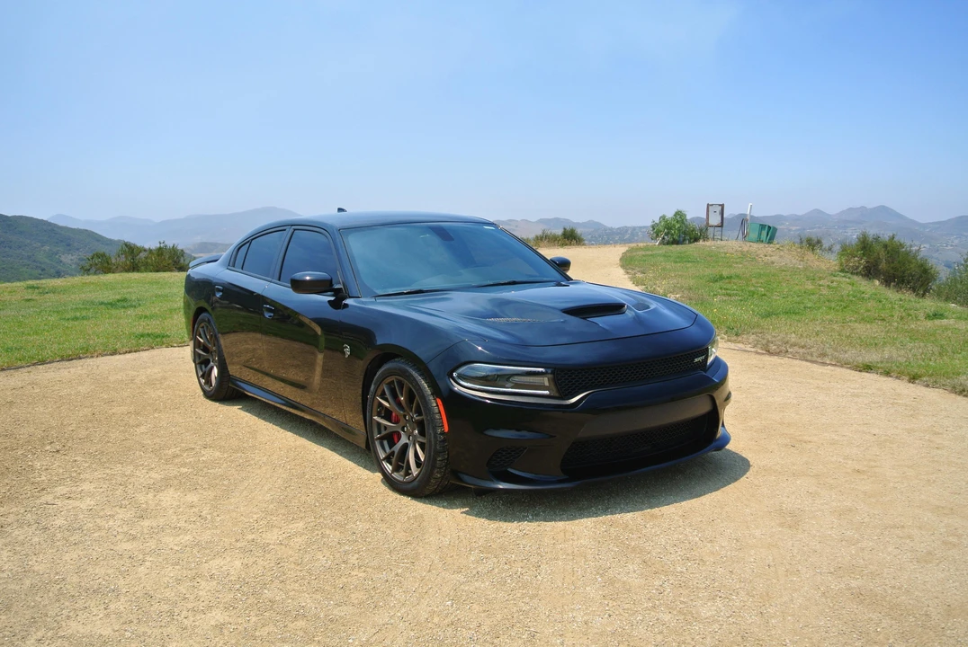 2016 Dodge Charger SRT Hellcat 7th Gen - Image 21 of 31