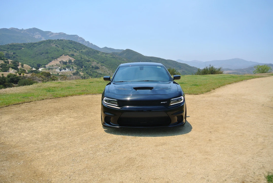 2016 Dodge Charger SRT Hellcat 7th Gen - Image 6 of 31