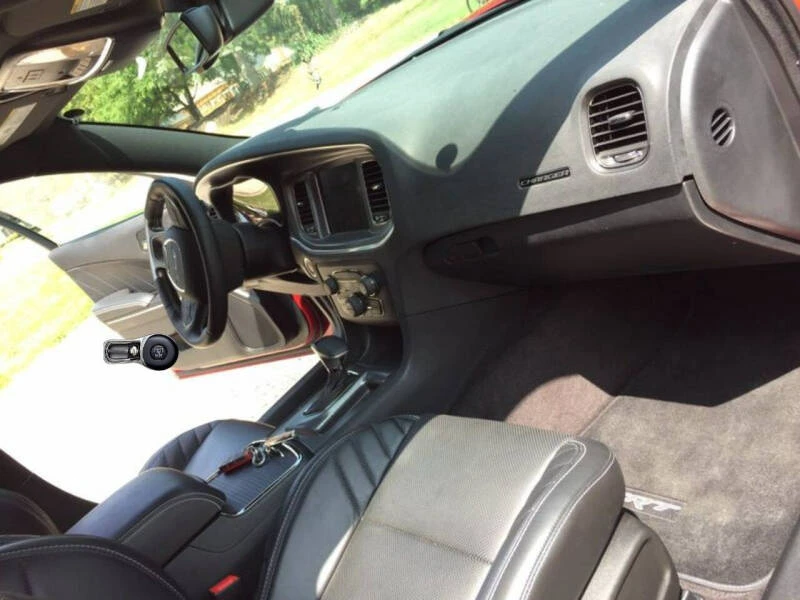 2016 Dodge Charger SRT Hellcat 7th Gen - Image 5 of 10