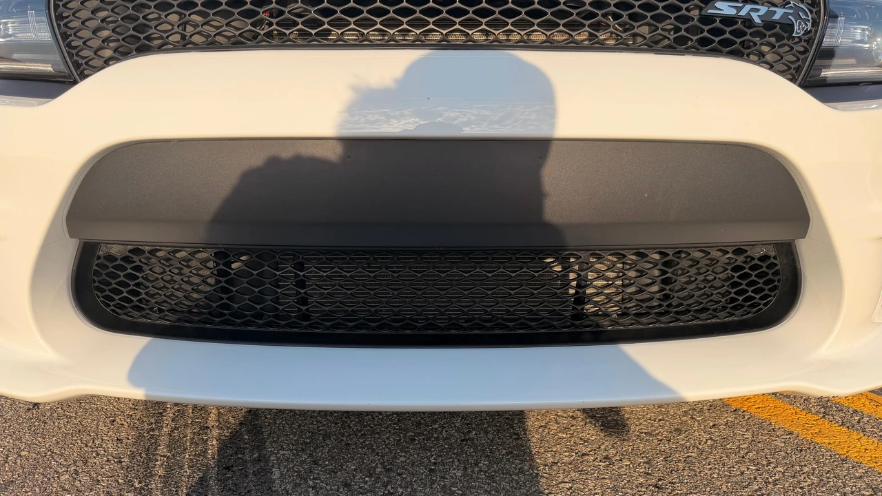 2016 Dodge Charger SRT Hellcat 7th Gen - Image 16 of 31