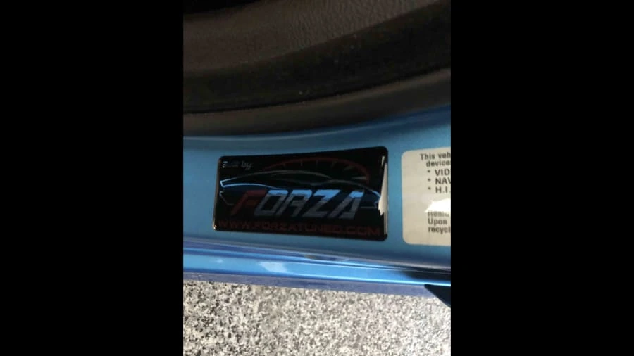 2016 Dodge Charger SRT Hellcat 7th Gen - Image 9 of 17