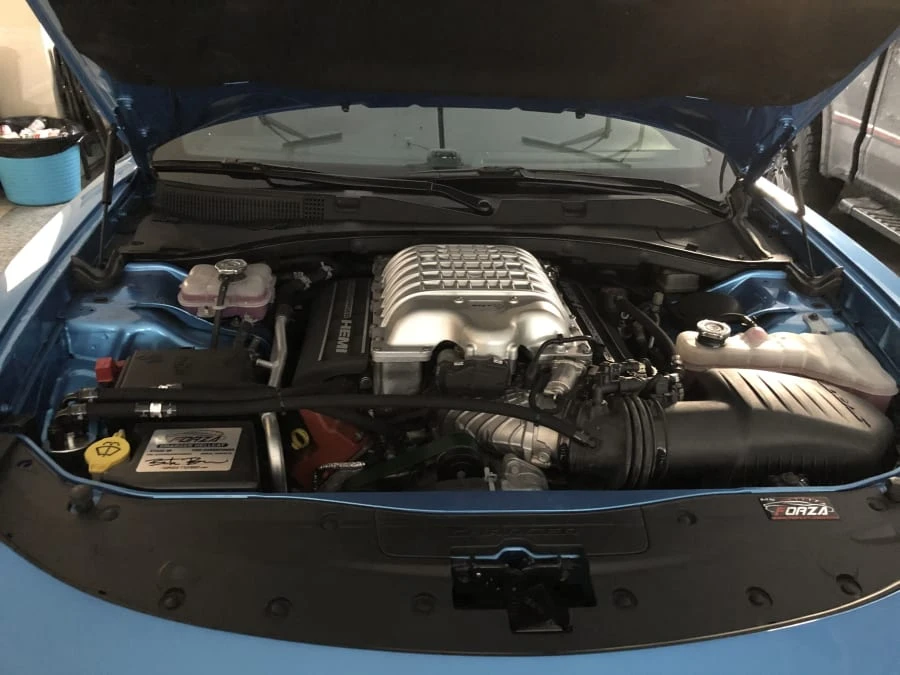 2016 Dodge Charger SRT Hellcat 7th Gen - Image 16 of 17