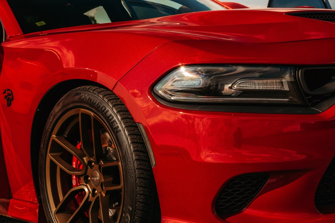 2016 Dodge Charger SRT Hellcat 7th Gen - Image 17 of 31