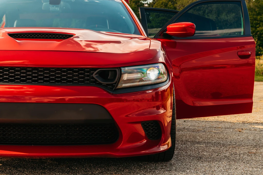 2016 Dodge Charger SRT Hellcat 7th Gen - Image 29 of 31