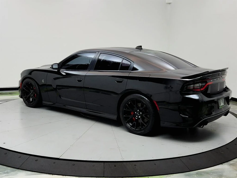 2016 Dodge Charger SRT Hellcat 7th Gen - Image 7 of 12