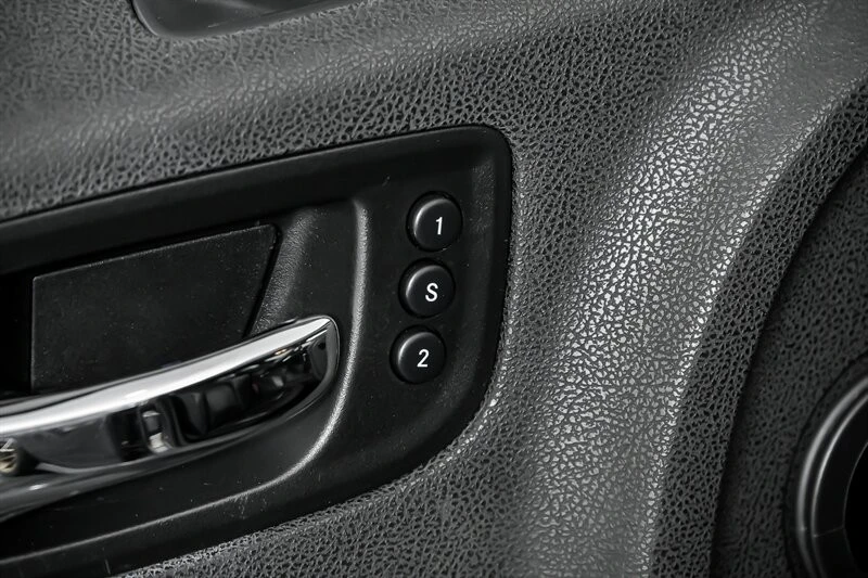 2016 Dodge Charger SRT Hellcat 7th Gen - Image 18 of 21