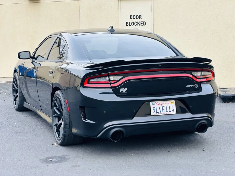 2016 Dodge Charger SRT Hellcat 7th Gen - Image 8 of 21