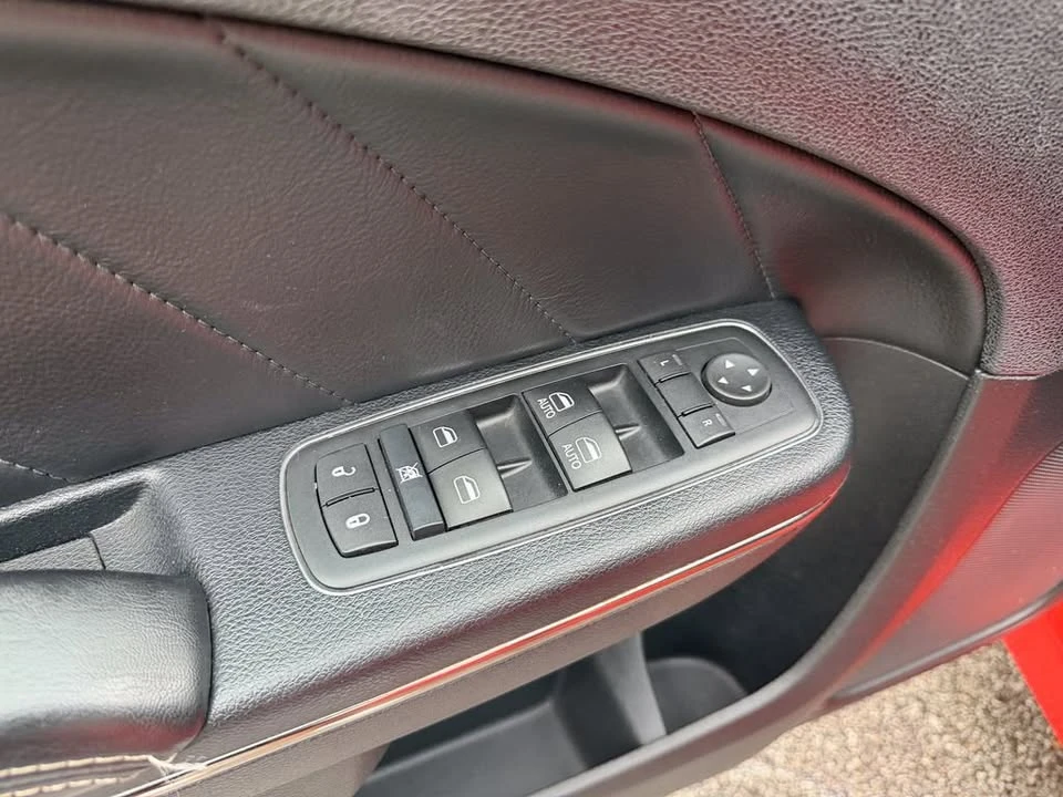 2016 Dodge Charger SRT Hellcat 7th Gen - Image 15 of 20
