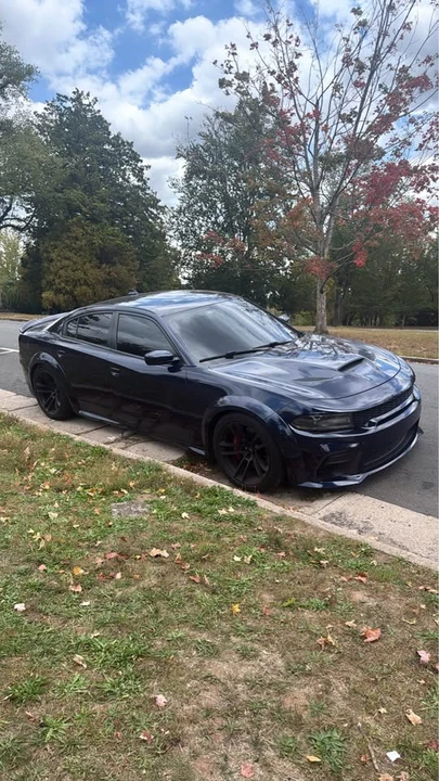 2016 Dodge Charger SRT Hellcat 7th Gen - Image 10 of 13