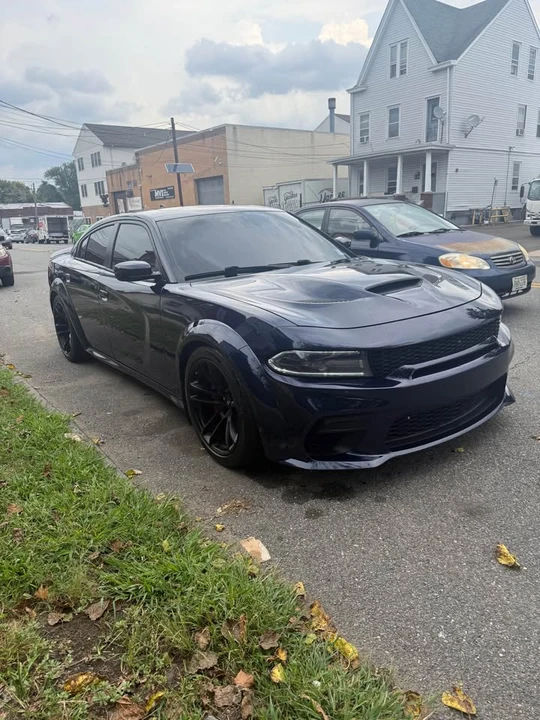 2016 Dodge Charger SRT Hellcat 7th Gen - Image 2 of 13