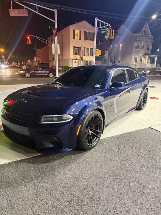 2016 Dodge Charger SRT Hellcat 7th Gen - Image 7 of 13