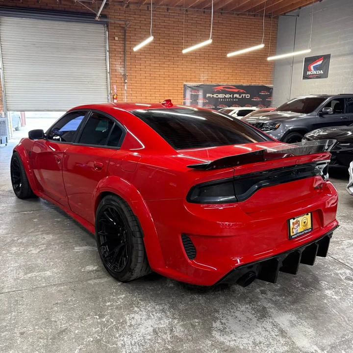 2016 Dodge Charger SRT Hellcat 7th Gen - Image 4 of 20