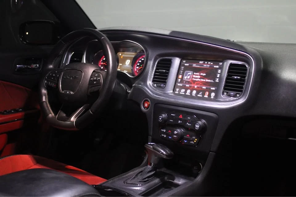 2016 Dodge Charger SRT Hellcat 7th Gen - Image 10 of 11