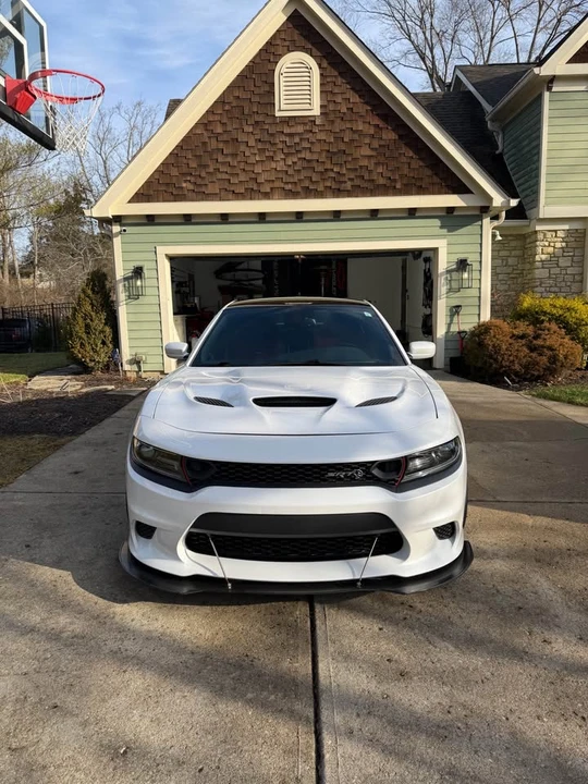 2016 Dodge Charger SRT Hellcat 7th Gen - Image 2 of 20