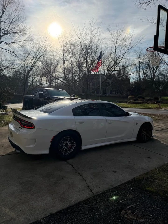 2016 Dodge Charger SRT Hellcat 7th Gen - Image 5 of 20
