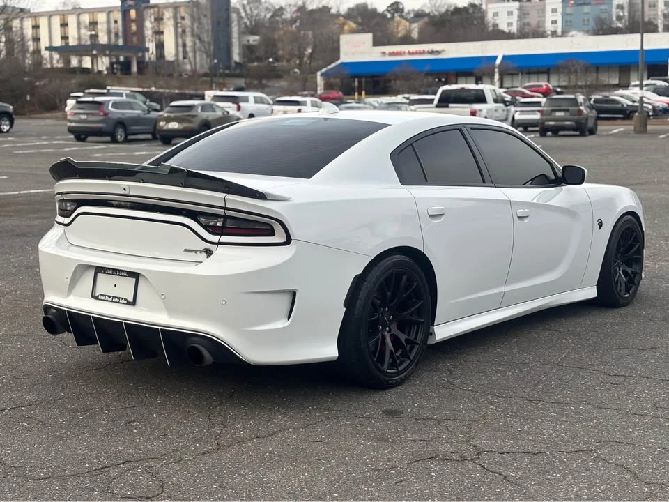 2016 Dodge Charger SRT Hellcat 7th Gen - Image 3 of 12