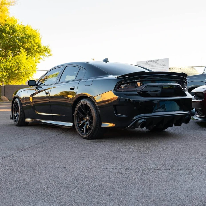 2016 Dodge Charger SRT Hellcat 7th Gen - Image 5 of 19