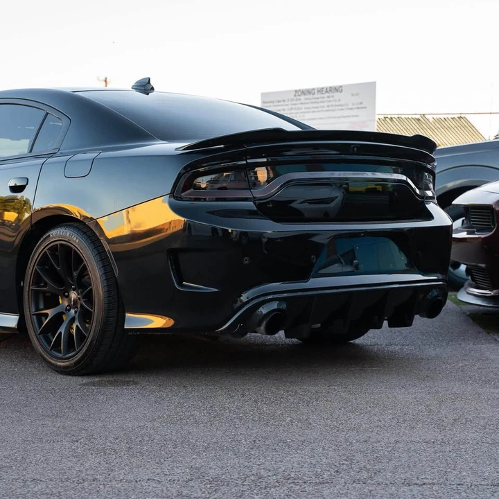 2016 Dodge Charger SRT Hellcat 7th Gen - Image 3 of 19