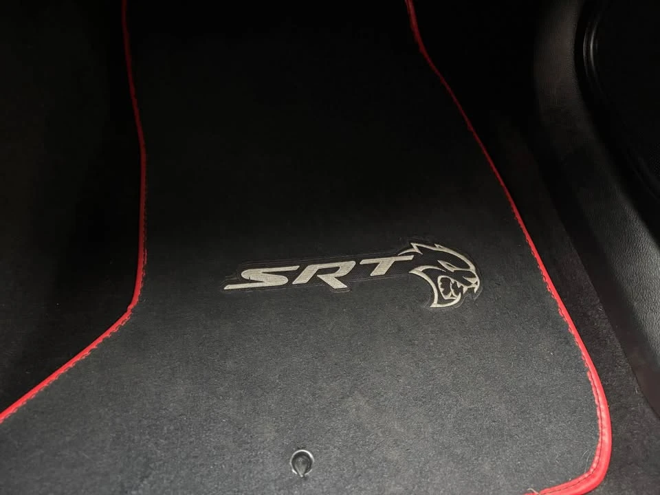 2016 Dodge Charger SRT Hellcat 7th Gen - Image 9 of 12