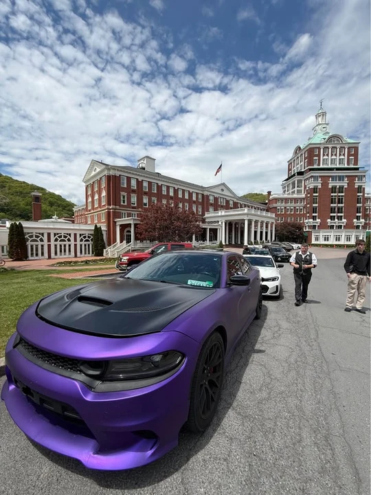 2016 Dodge Charger SRT Hellcat 7th Gen - Image 2 of 4