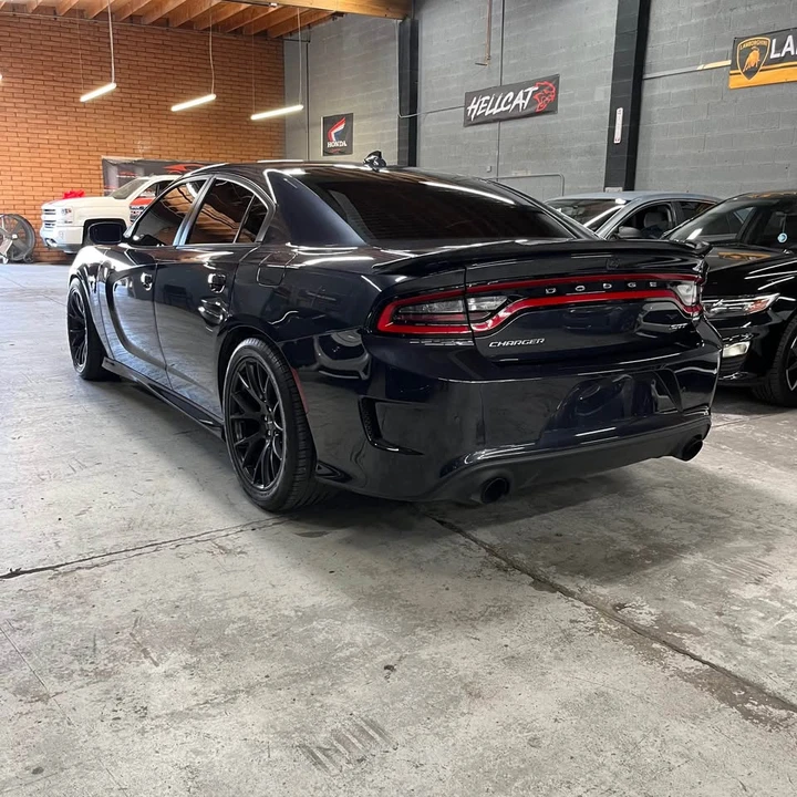 2016 Dodge Charger SRT Hellcat 7th Gen - Image 5 of 19