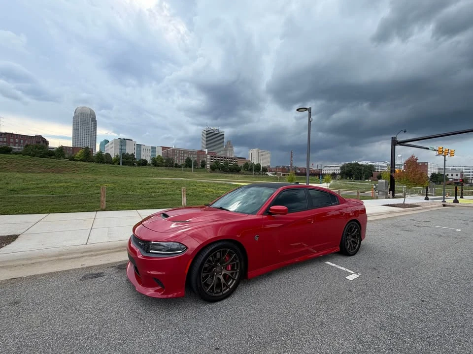 2016 Dodge Charger SRT Hellcat 7th Gen - Image 11 of 20