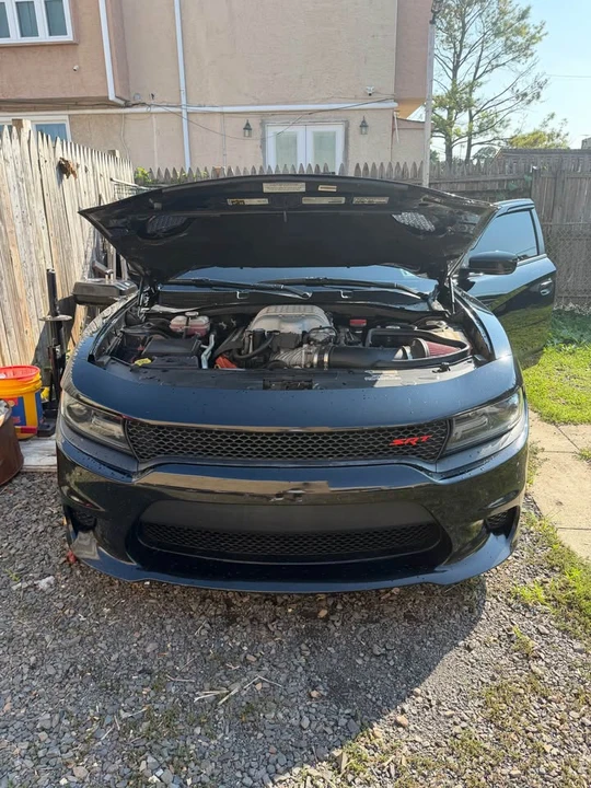2016 Dodge Charger SRT Hellcat 7th Gen - Image 3 of 7