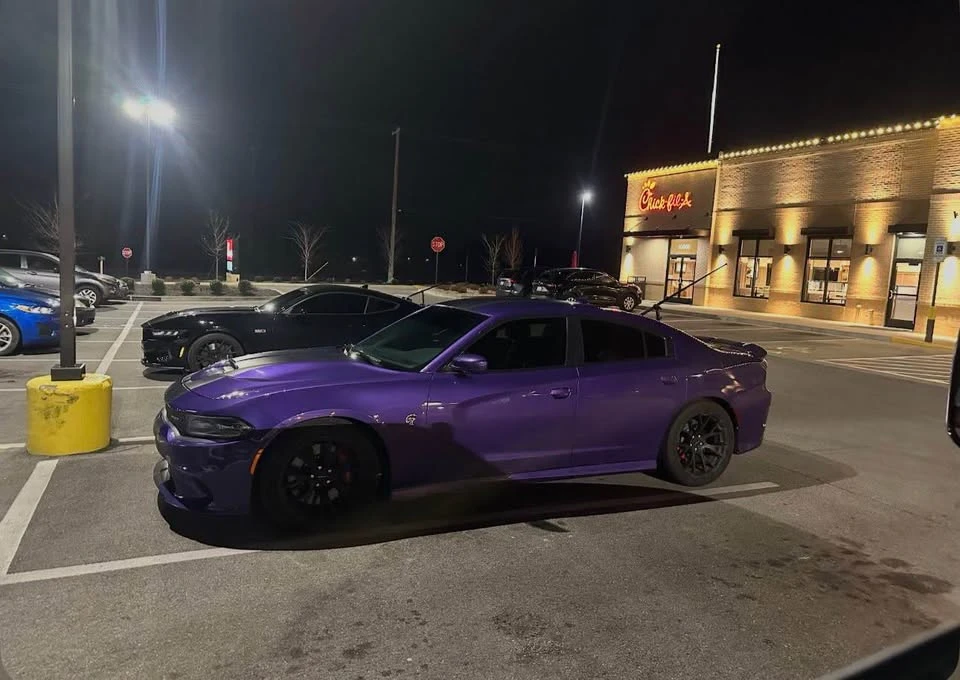 2016 Dodge Charger SRT Hellcat 7th Gen - Image 6 of 8