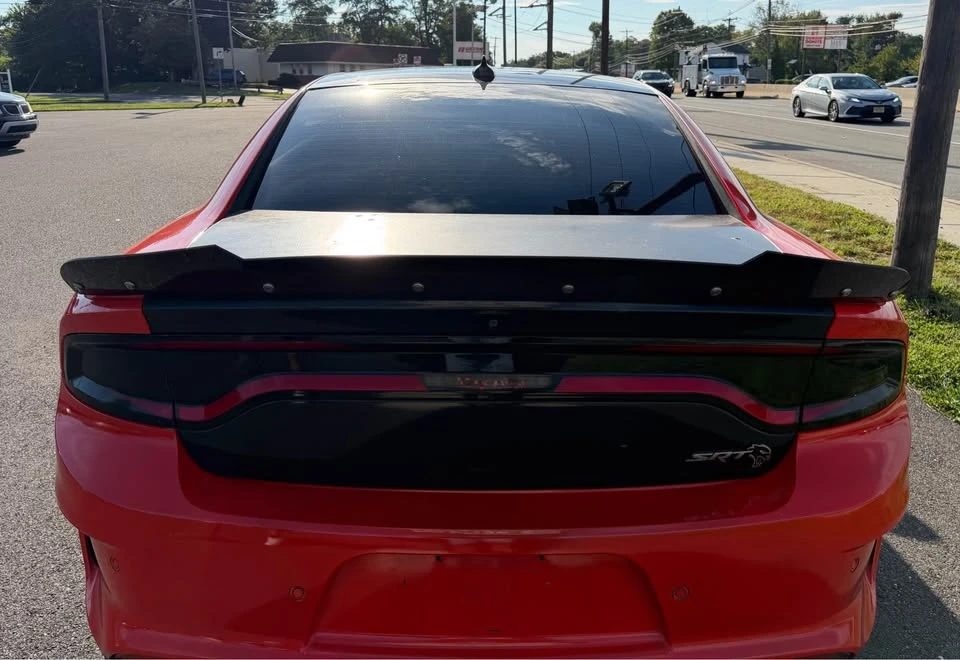 2016 Dodge Charger SRT Hellcat 7th Gen - Image 4 of 17