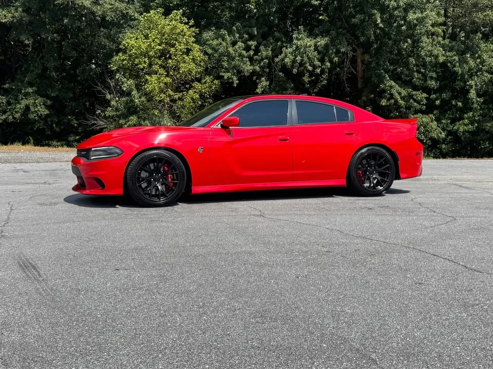2016 Dodge Charger SRT Hellcat 7th Gen - Image 11 of 20