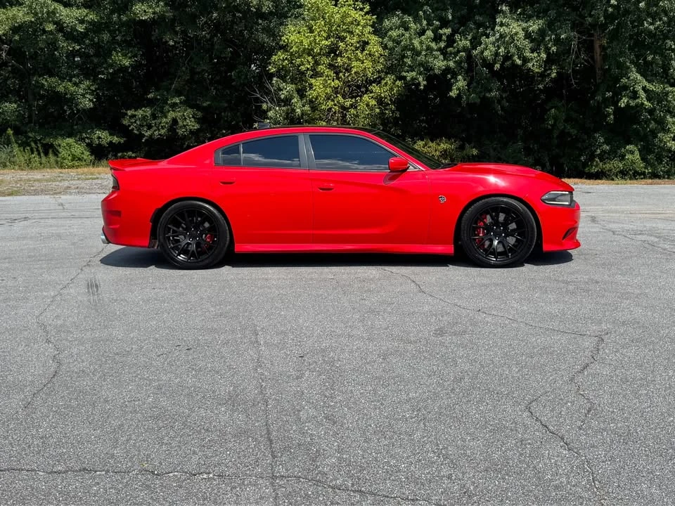 2016 Dodge Charger SRT Hellcat 7th Gen - Image 4 of 20