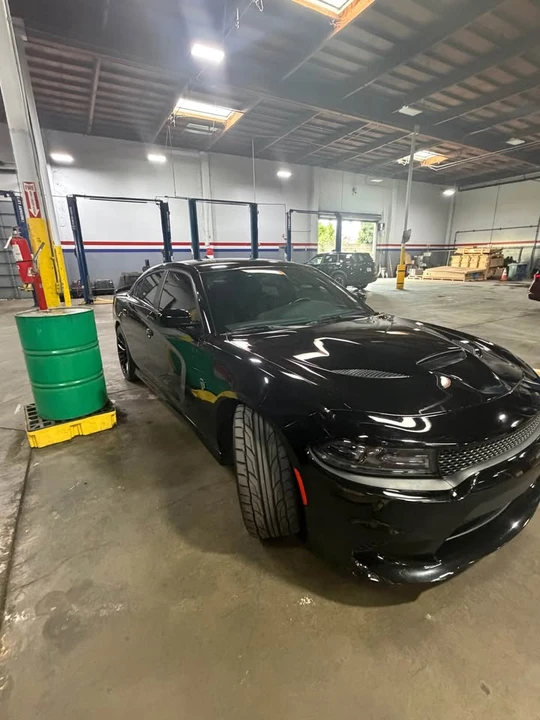 2016 Dodge Charger SRT Hellcat 7th Gen - Image 2 of 11