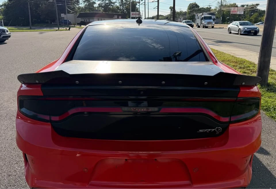 2016 Dodge Charger SRT Hellcat 7th Gen - Image 10 of 11