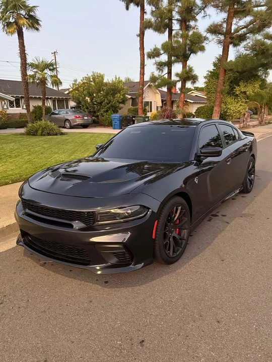 2016 Dodge Charger SRT Hellcat 7th Gen - Image 8 of 17