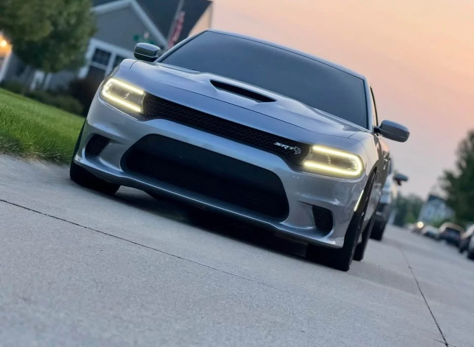 2016 Dodge Charger SRT Hellcat 7th Gen - Image 3 of 9