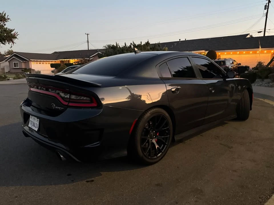 2016 Dodge Charger SRT Hellcat 7th Gen - Image 5 of 17