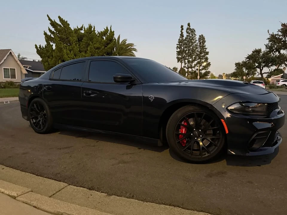 2016 Dodge Charger SRT Hellcat 7th Gen - Image 2 of 17