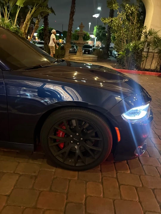 2016 Dodge Charger SRT Hellcat 7th Gen - Image 4 of 7
