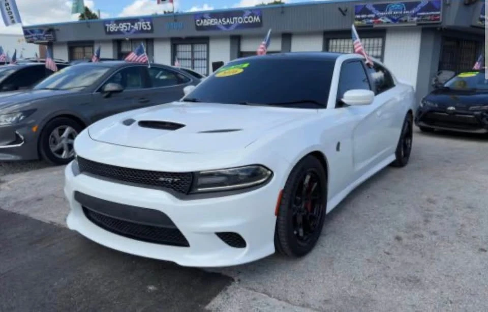 2016 Dodge Charger SRT Hellcat 7th Gen - Image 2 of 8