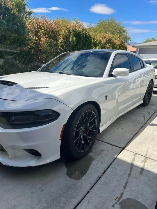 2016 Dodge Charger SRT Hellcat 7th Gen - Image 5 of 9