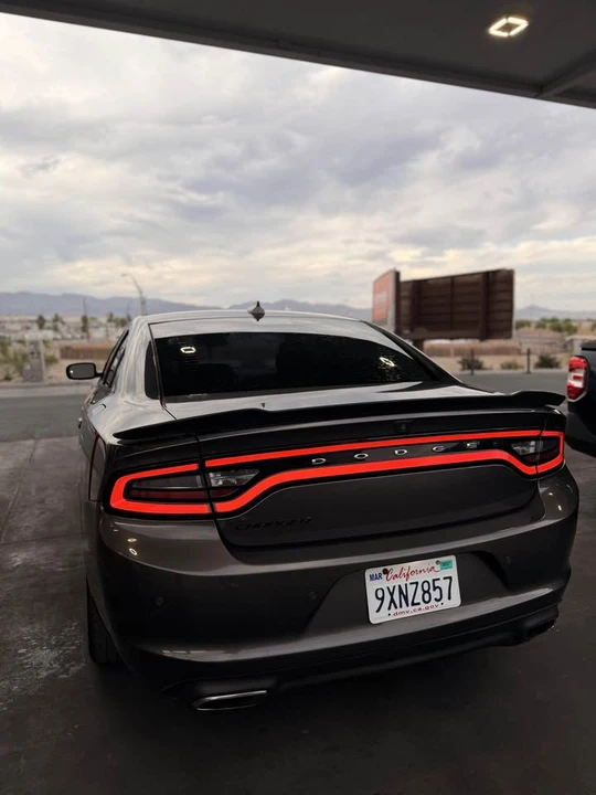2016 Dodge Charger 7th Gen - Image 3 of 4
