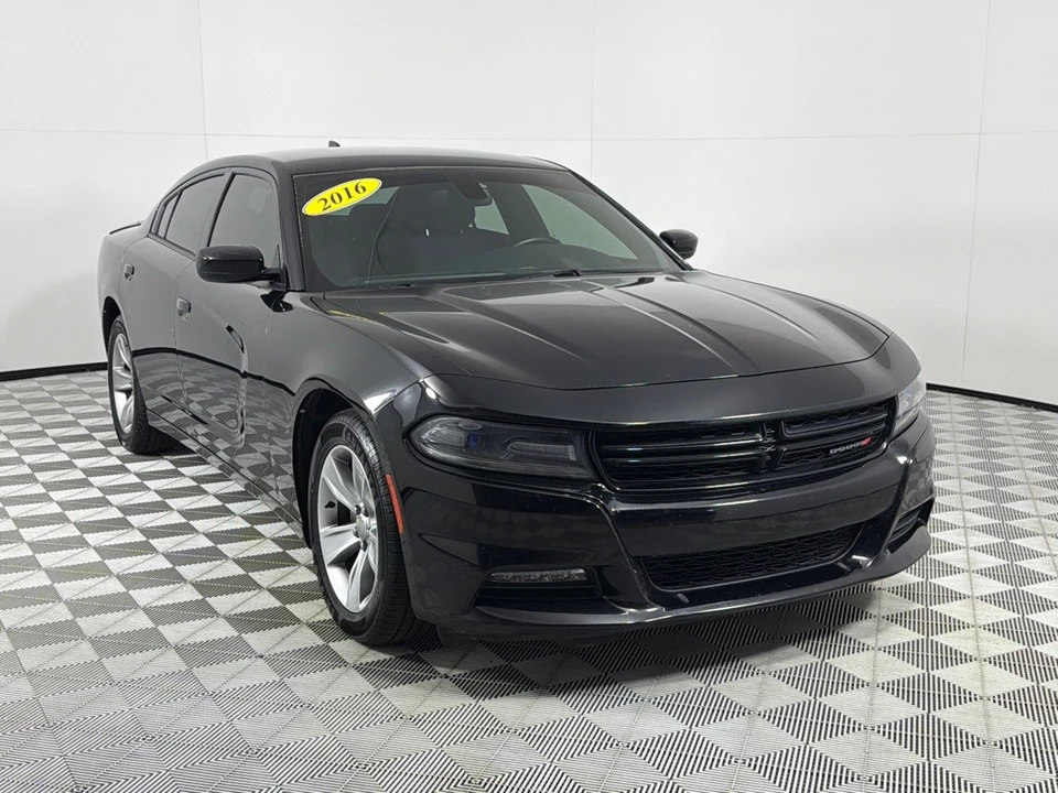 2016 Dodge Charger 7th Gen - Image 3 of 25