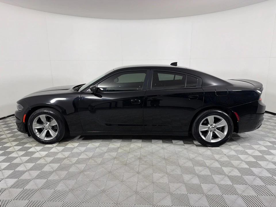 2016 Dodge Charger 7th Gen - Image 8 of 25