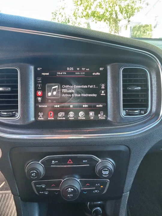 2016 Dodge Charger 7th Gen - Image 6 of 6